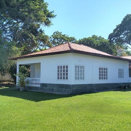 Excelente Casa Com 3 Quartos Com Suite Quintal Enorme Gramado A 600M Da Praia Em Saquarema Muito Espaco E Privacidade Total Exterior foto